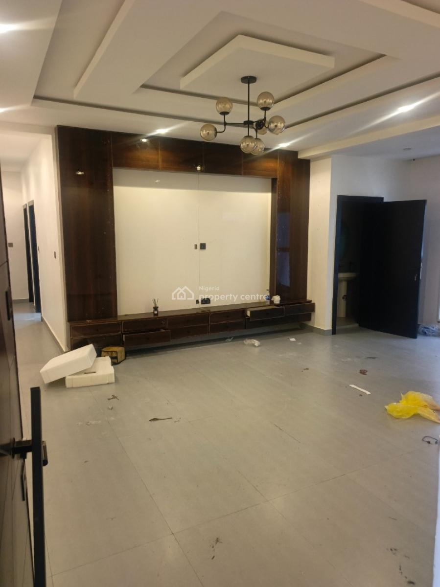 Fantastic 3 Bedrooms Apartment with 24/7 Power, Cyberville Estate Off Nike Art Gallery , Off Lekki Calabar Coastal, Ikate, Lekki, Lagos, Flat / Apartment for Sale