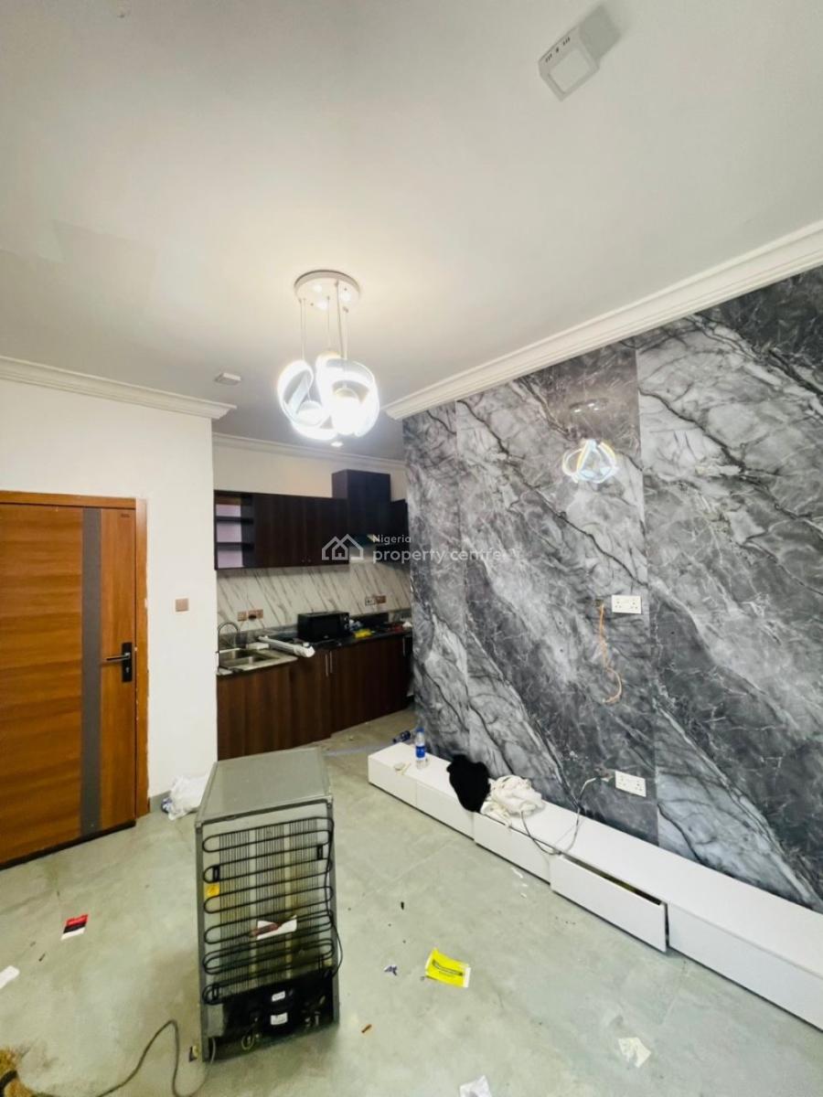 1 Bedromm Flat  a Room and Parlor, Ikota, Lekki, Lagos, Flat / Apartment for Rent