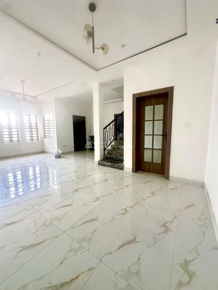 4 Bedroom Terrace Duplex Available, Lekki Phase 1, Lekki, Lagos, Terraced Duplex for Rent