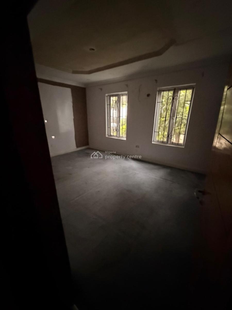 Spacious Mini Flat Upstairs Access Coded Estate, Chevron Drive, Lekki, Lagos, Mini Flat (room and Parlour) for Rent