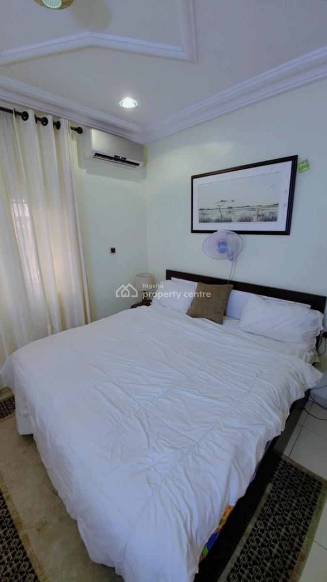 Luxury 1 Bedroom Serviced Apartment, Beshide Fashola Estate, Igbogbo, Ikorodu, Lagos, Mini Flat (room and Parlour) Short Let