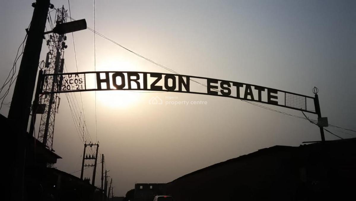 Luxury 1 Bedroom Serviced Apartment, Beshide Fashola Estate, Igbogbo, Ikorodu, Lagos, Mini Flat (room and Parlour) Short Let