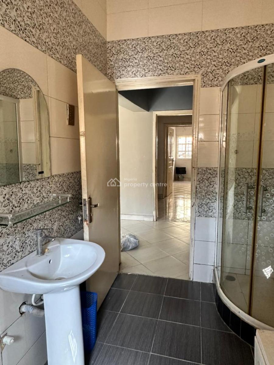 a Spacious 3 Bedroom Flat, Close to Bleco Supermarket, Sangotedo, Ajah, Lagos, Flat / Apartment for Rent