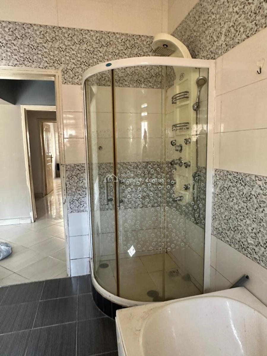 a Spacious 3 Bedroom Flat, Close to Bleco Supermarket, Sangotedo, Ajah, Lagos, Flat / Apartment for Rent