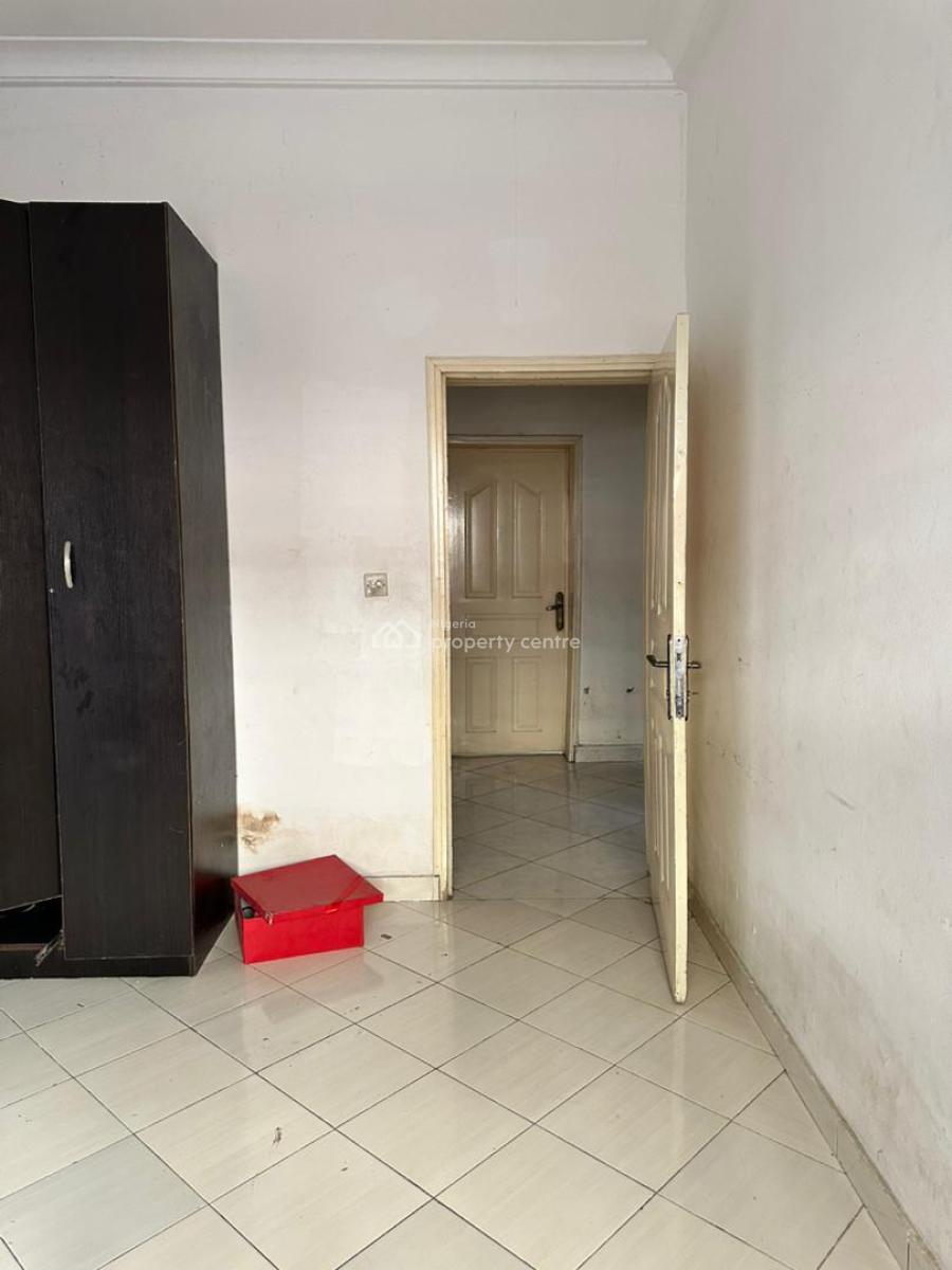 a Spacious 3 Bedroom Flat, Close to Bleco Supermarket, Sangotedo, Ajah, Lagos, Flat / Apartment for Rent