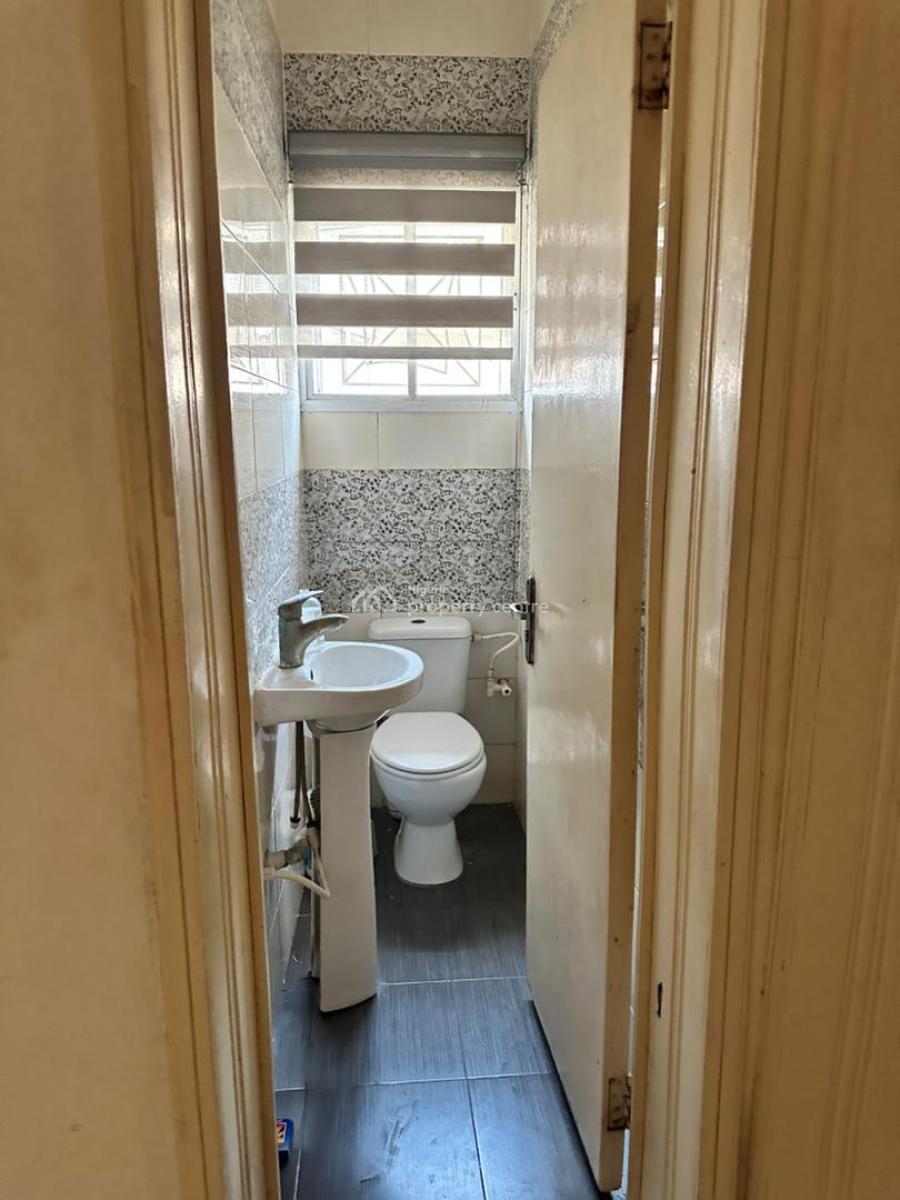 a Spacious 3 Bedroom Flat, Close to Bleco Supermarket, Sangotedo, Ajah, Lagos, Flat / Apartment for Rent
