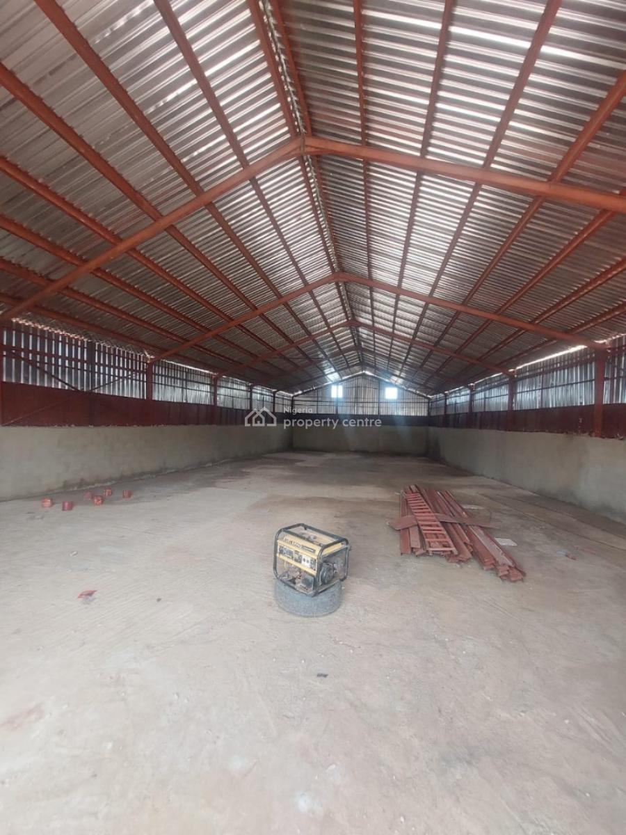 Warehouse Measuring 500sqm, Off Katampe - Jahi Main Road., Katampe, Abuja, Warehouse for Rent