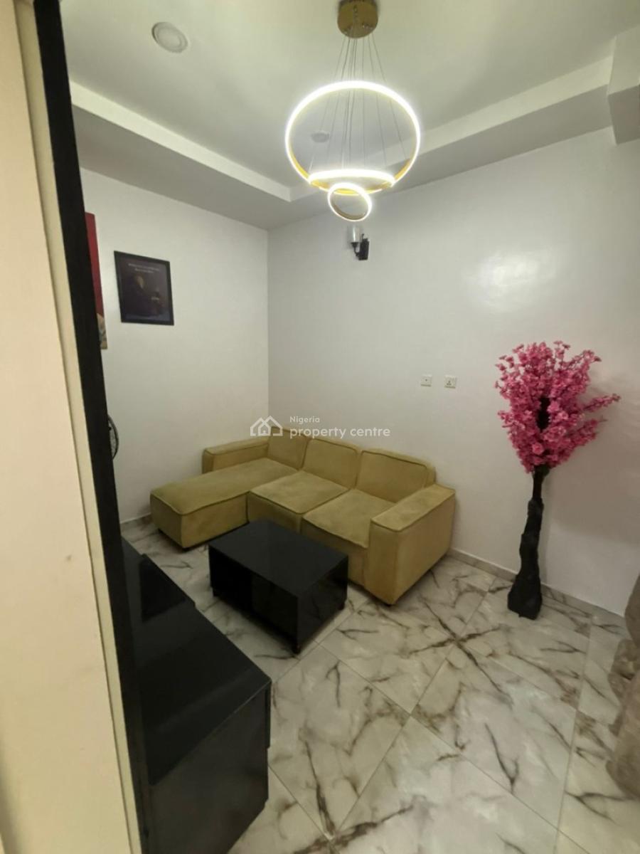 Spacious Furnished Room and Parlour, Shared Kitchen, Orchid Road, Eleganza Bus-stop, Lekki, Lagos, Flat / Apartment for Rent