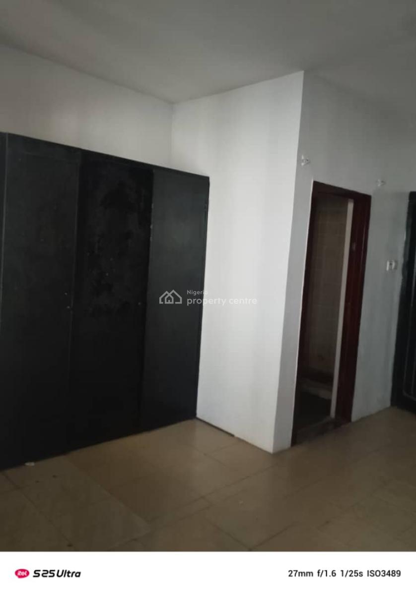 2 Bedrooms Flat, Ikota Villa Estate, Lekki, Lagos, Flat / Apartment for Rent