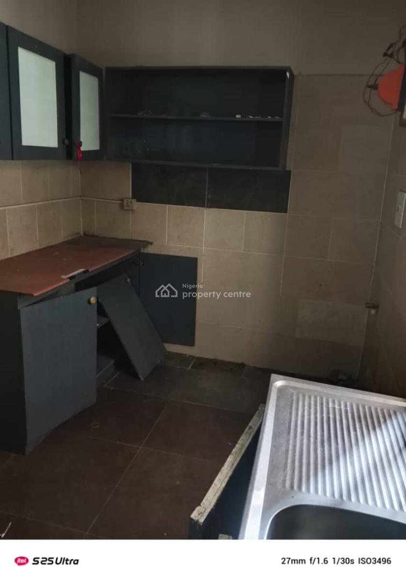 2 Bedrooms Flat, Ikota Villa Estate, Lekki, Lagos, Flat / Apartment for Rent