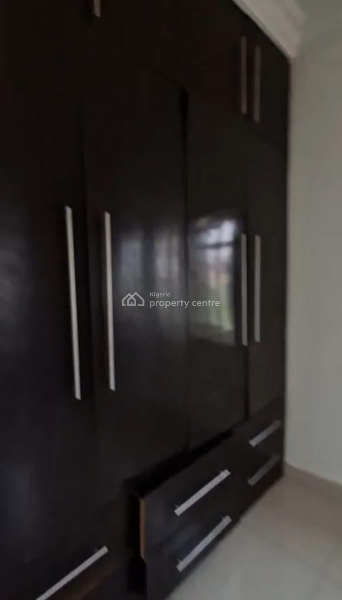 Clean Standard 2 Bedrooms Flat, Pay & Pack-in, Tarred Road, By Mobil, Mabushi, Abuja, Flat / Apartment for Rent