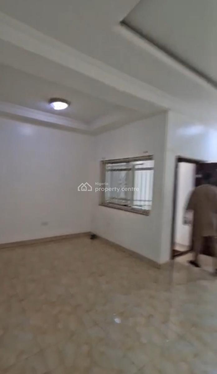 Clean Standard 2 Bedrooms Flat, Pay & Pack-in, Tarred Road, By Mobil, Mabushi, Abuja, Flat / Apartment for Rent