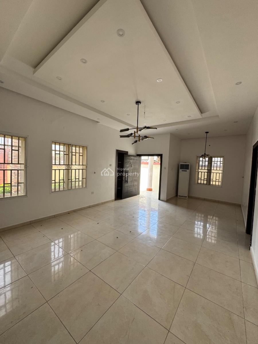 Spacious 5 Bedrooms Semi Detached Duplex, Osapa, Lekki, Lagos, Semi-detached Duplex for Sale