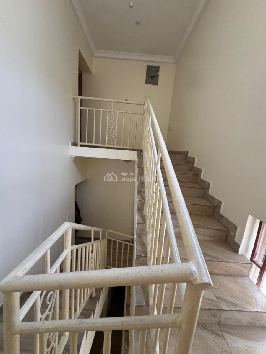 Spacious 5 Bedrooms Semi Detached Duplex, Osapa, Lekki, Lagos, Semi-detached Duplex for Sale