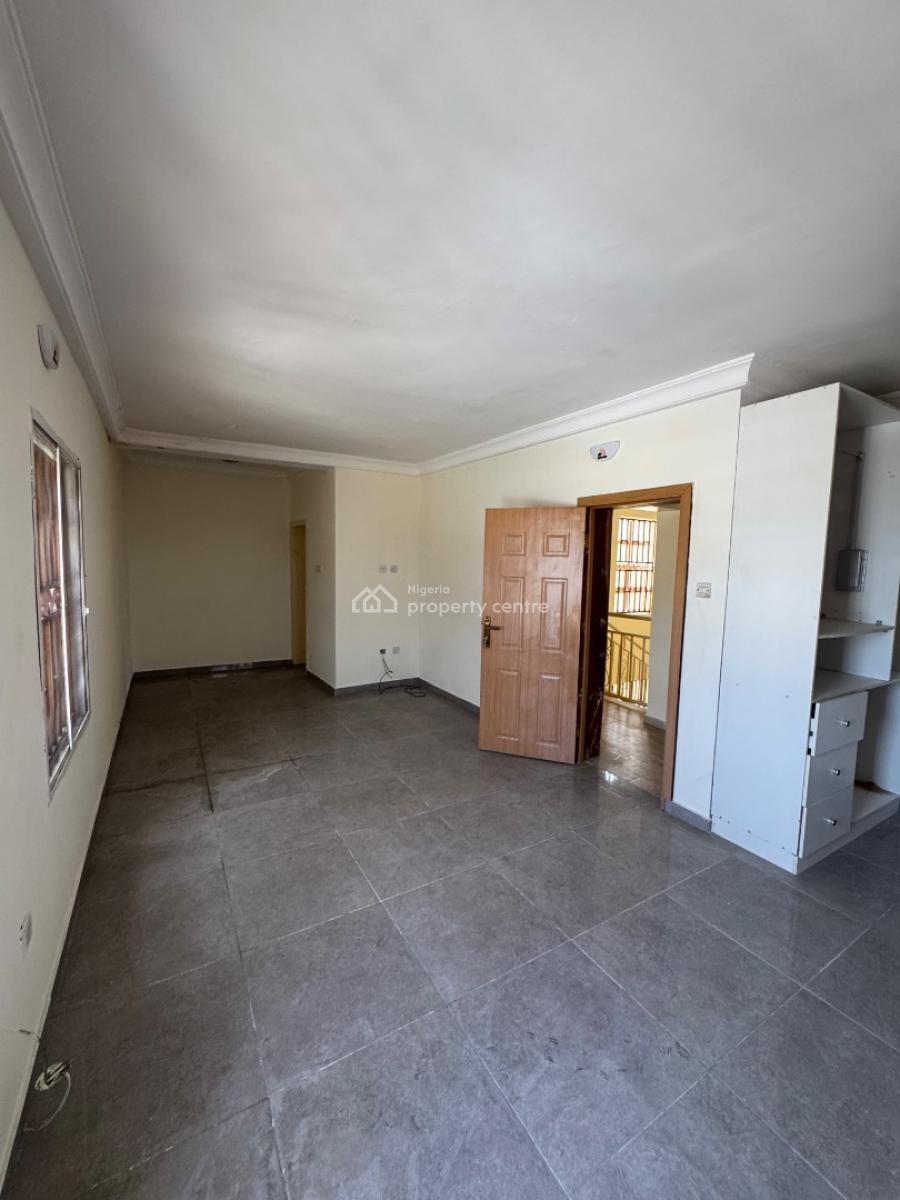 Spacious 5 Bedrooms Semi Detached Duplex, Osapa, Lekki, Lagos, Semi-detached Duplex for Sale