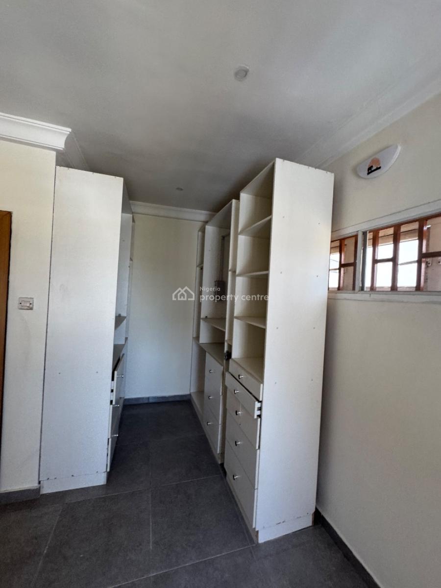 Spacious 5 Bedrooms Semi Detached Duplex, Osapa, Lekki, Lagos, Semi-detached Duplex for Sale