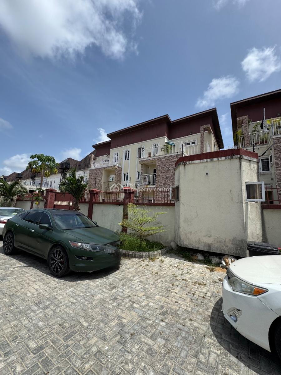 Spacious 5 Bedrooms Semi Detached Duplex, Osapa, Lekki, Lagos, Semi-detached Duplex for Sale