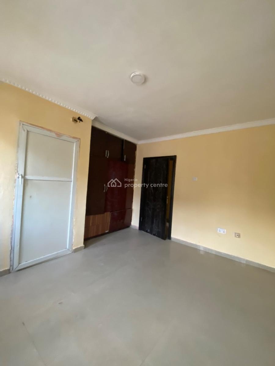 Spacious Renovated 3 Bedroom Flat with Clean Water & Prepaid Meter, Blenco, Sangotedo, Ajah, Lagos, Flat / Apartment for Rent