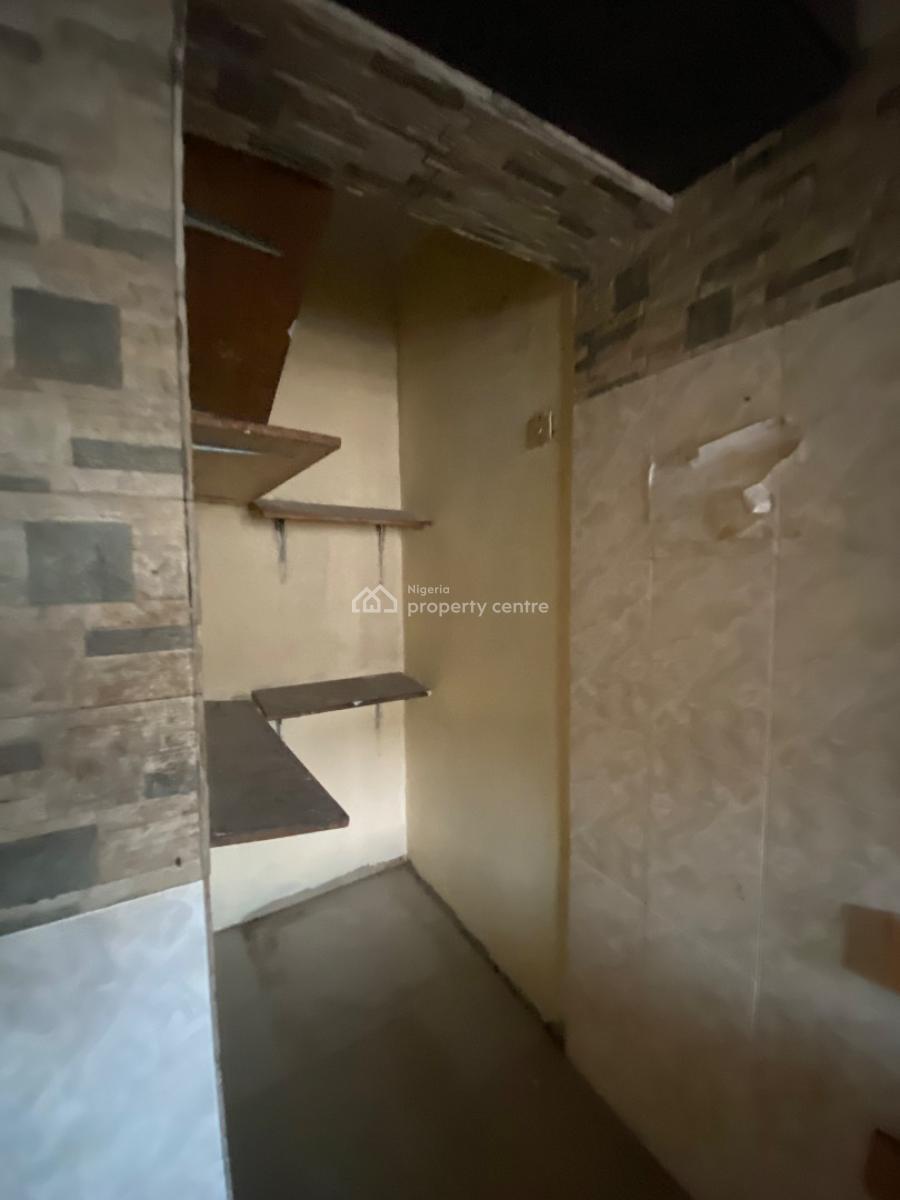 Spacious Renovated 3 Bedroom Flat with Clean Water & Prepaid Meter, Blenco, Sangotedo, Ajah, Lagos, Flat / Apartment for Rent