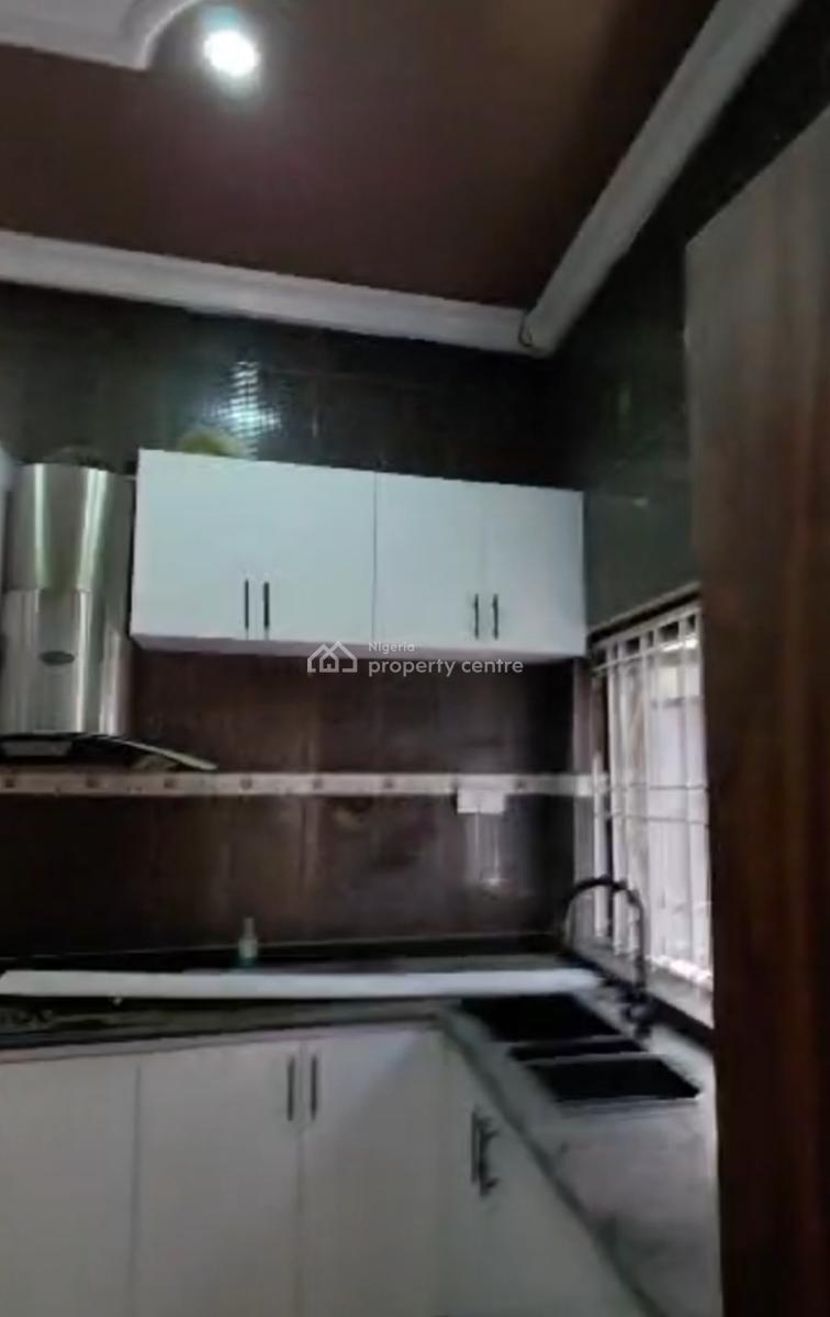 3 Bedrooms Fully Detached Bungalow in an Estate, Lokogoma District, Abuja, Detached Bungalow for Sale