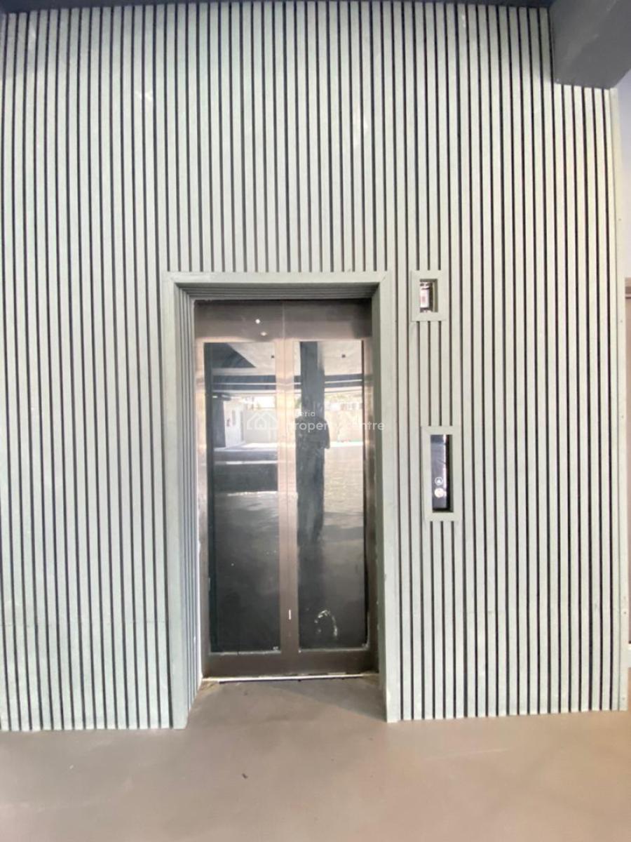 2 Bedroom Apartment (gym/elevator/pool), Lekki Phase 1, Lekki, Lagos, Flat / Apartment for Sale