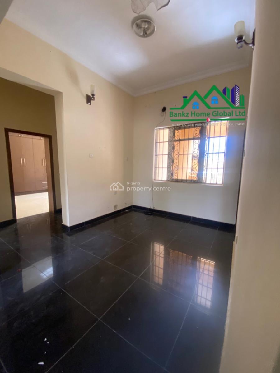 Very Spacious 2 Bedroom Apartment, Ikate, Lekki, Lagos, Flat / Apartment for Rent
