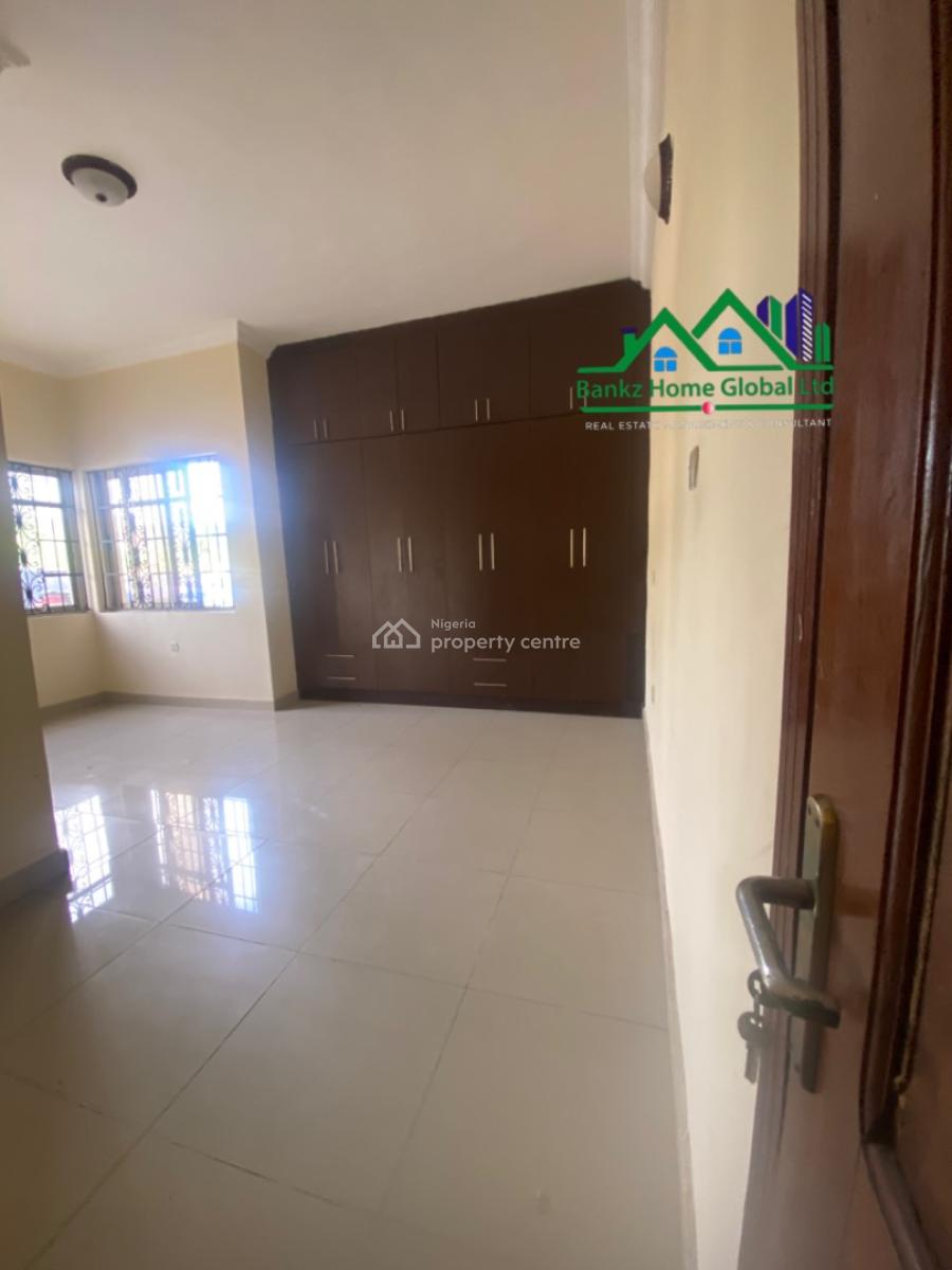 Very Spacious 2 Bedroom Apartment, Ikate, Lekki, Lagos, Flat / Apartment for Rent