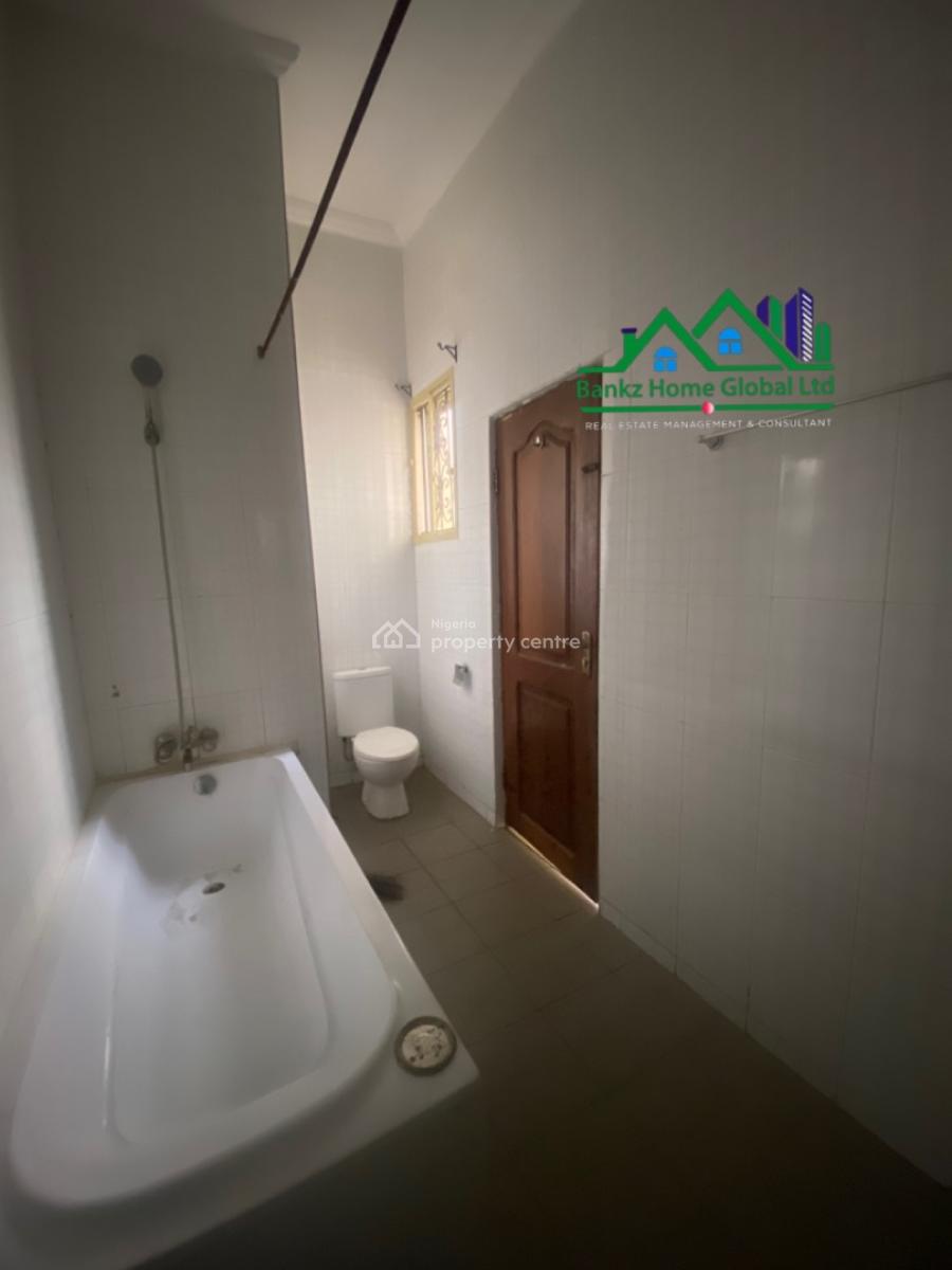 Very Spacious 2 Bedroom Apartment, Ikate, Lekki, Lagos, Flat / Apartment for Rent