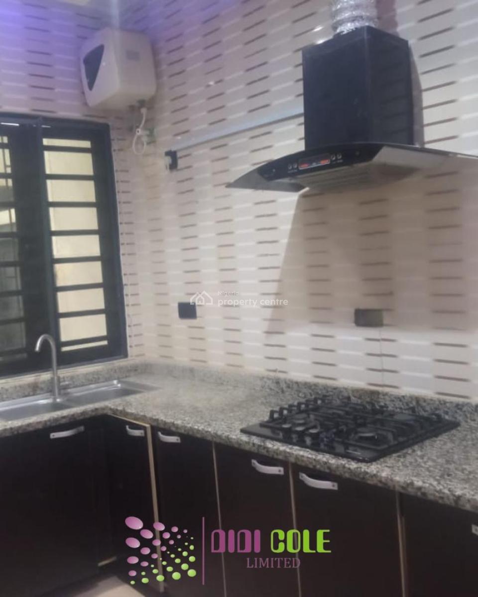 3 Bedroom Apartment, Ologolo, Lekki, Lagos, Flat / Apartment for Rent