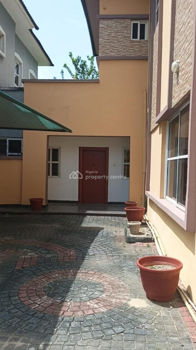 Spacious 5-bedroom Fully Detached, Vgc, Lekki, Lagos, Detached Duplex for Rent