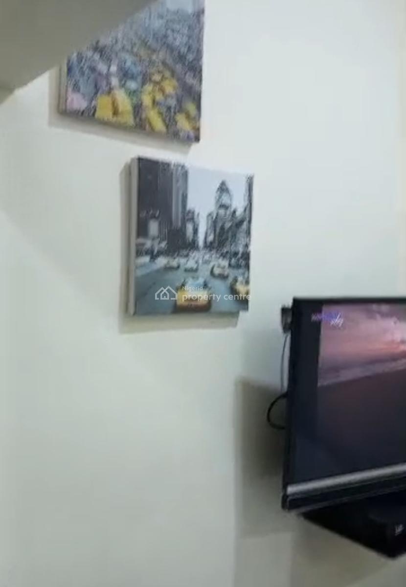 Fully Furnished Studio Apartment, Surulere, Lagos, Flat / Apartment for Rent