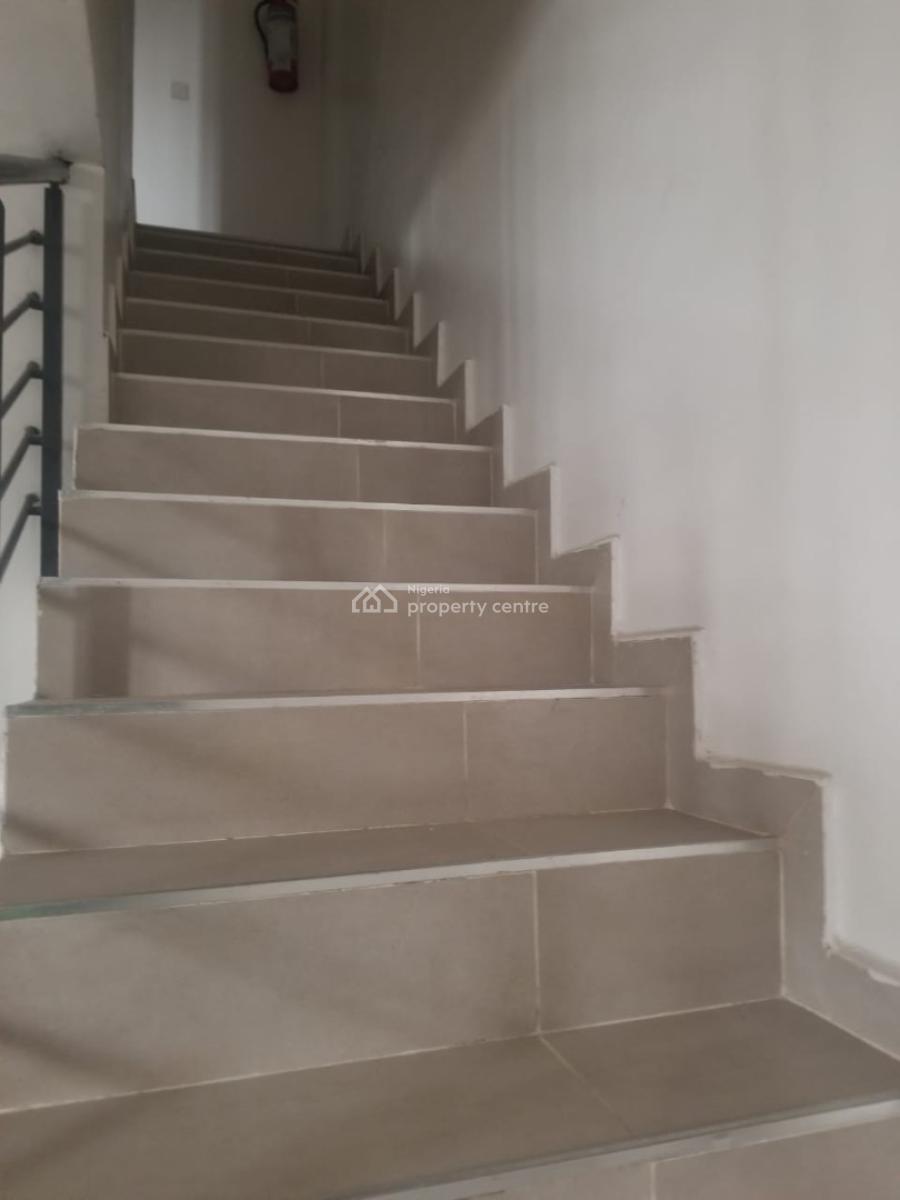 Spacious 2 Bedrooms Maisonette Duplex, Off Freedom Way, Lekki Phase 1, Lekki, Lagos, Terraced Duplex for Rent
