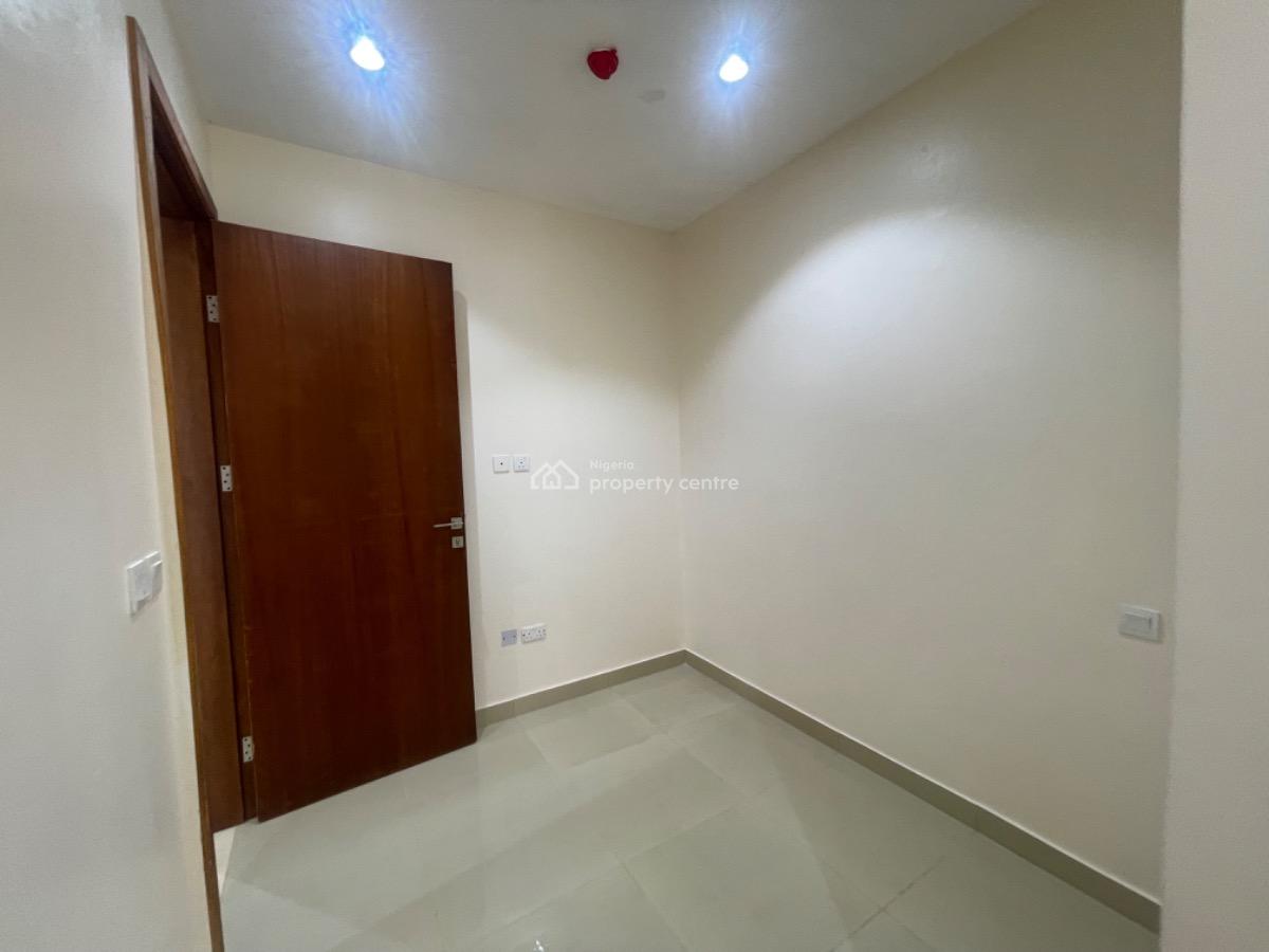 Luxury 4 Bedroom Townhouse with a Room Bq, Ilupeju, Lagos, Terraced Duplex for Rent