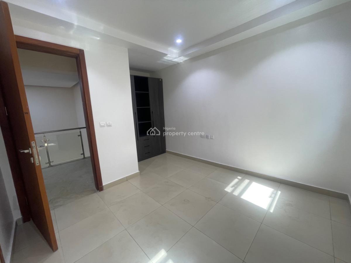Luxury 4 Bedroom Townhouse with a Room Bq, Ilupeju, Lagos, Terraced Duplex for Rent