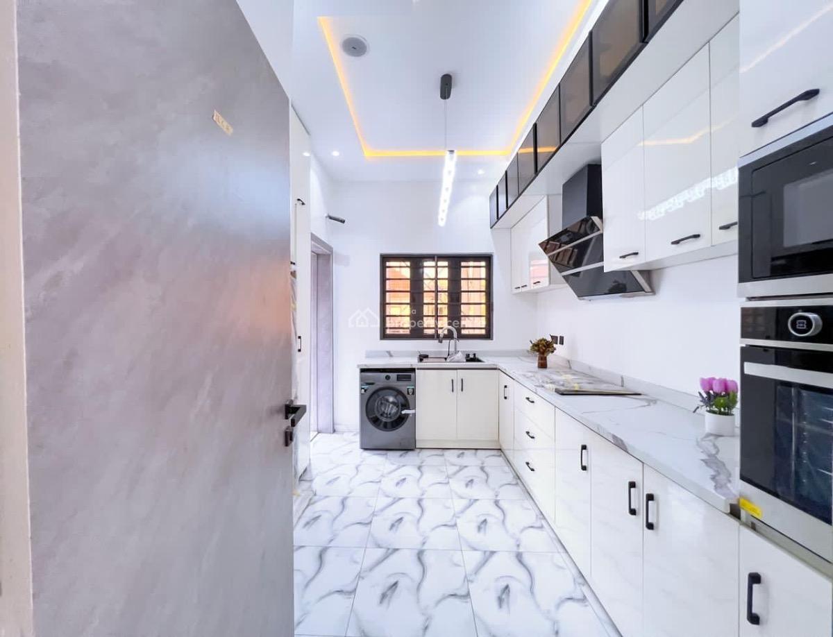 Luxury 4 Bedroom Maisonette Duplex with Bq, Lekki Phase 1, Lekki, Lagos, Terraced Duplex for Rent