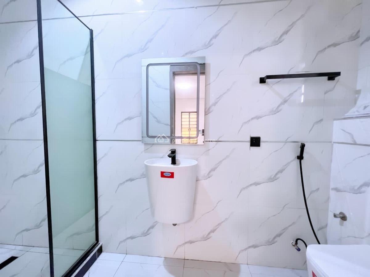 Luxury 4 Bedroom Maisonette Duplex with Bq, Lekki Phase 1, Lekki, Lagos, Terraced Duplex for Rent