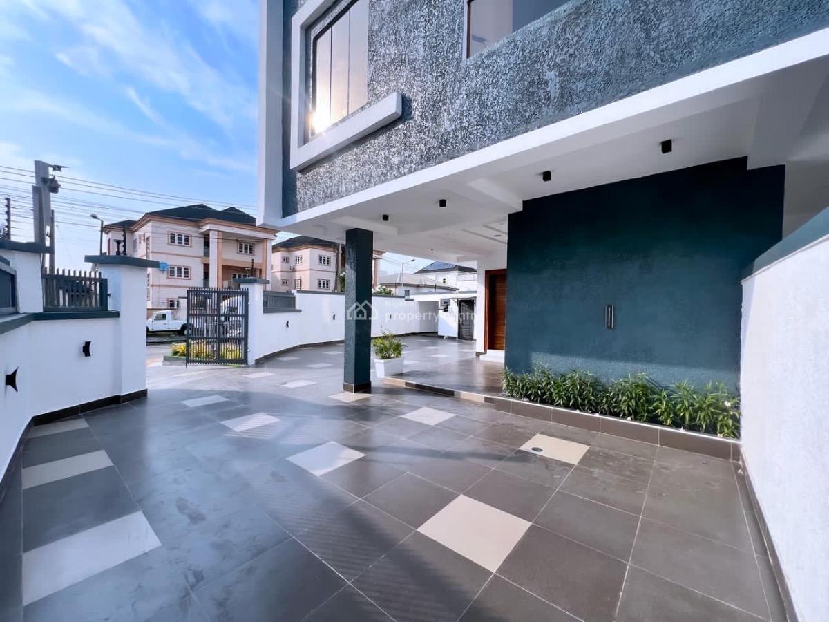 Luxury 4 Bedroom Maisonette Duplex with Bq, Lekki Phase 1, Lekki, Lagos, Terraced Duplex for Rent