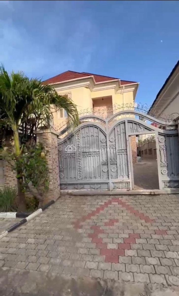 5 Bedroom Fully Detached Duplex + Bq, Airport Road, Lugbe District, Abuja, Detached Duplex for Sale