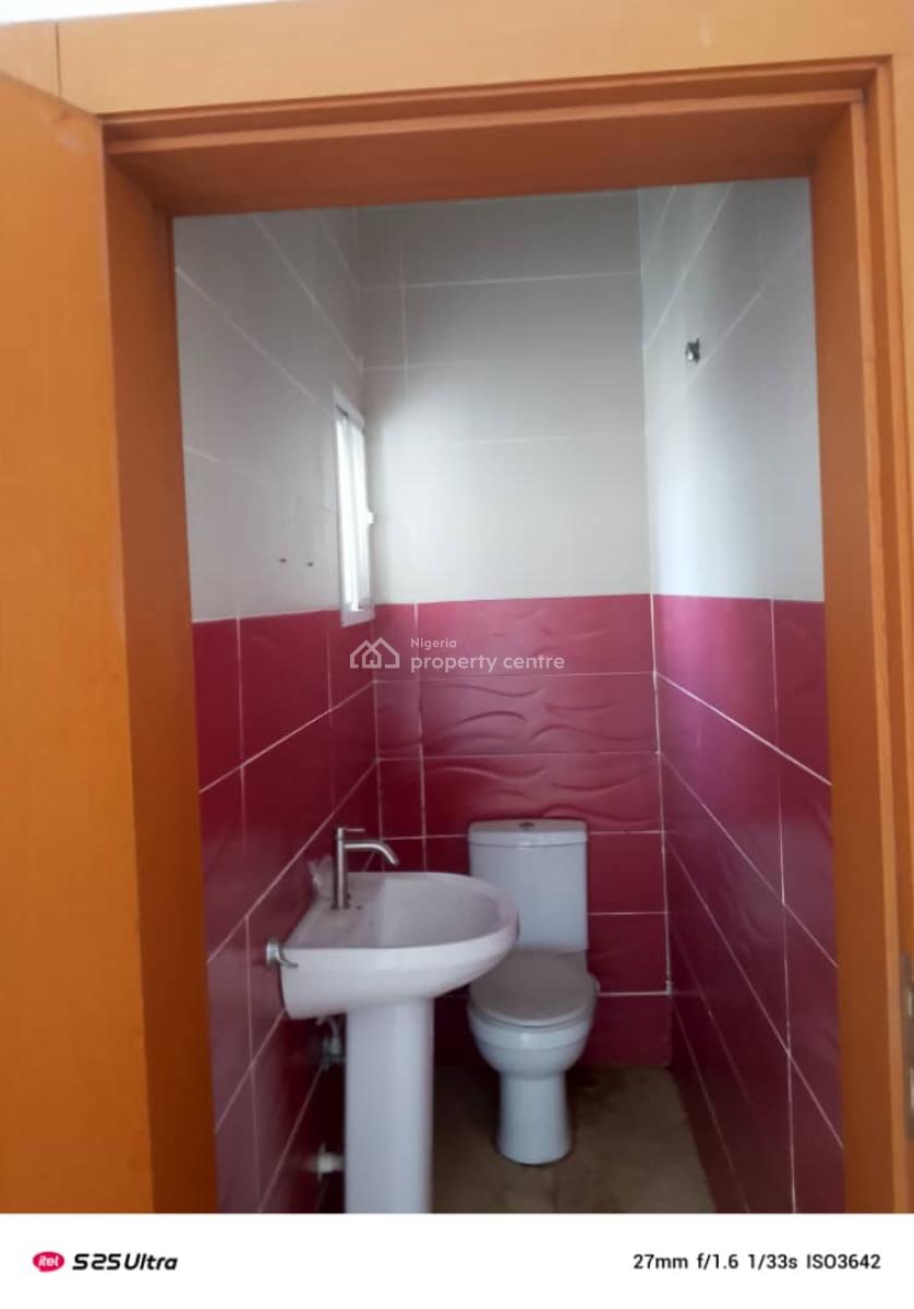 2 Bedroom Flat Upstairs, Ikota Villa Estate, Lekki, Lagos, Flat / Apartment for Rent