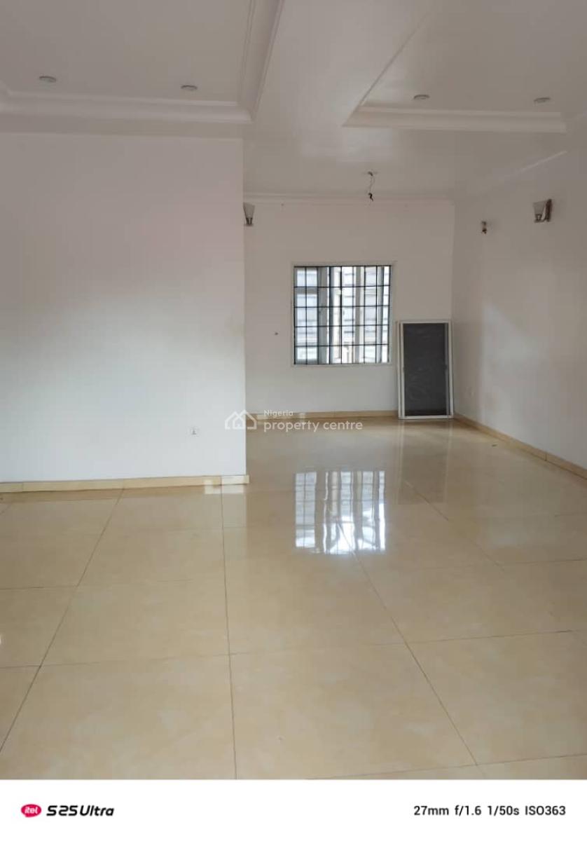 2 Bedroom Flat Upstairs, Ikota Villa Estate, Lekki, Lagos, Flat / Apartment for Rent