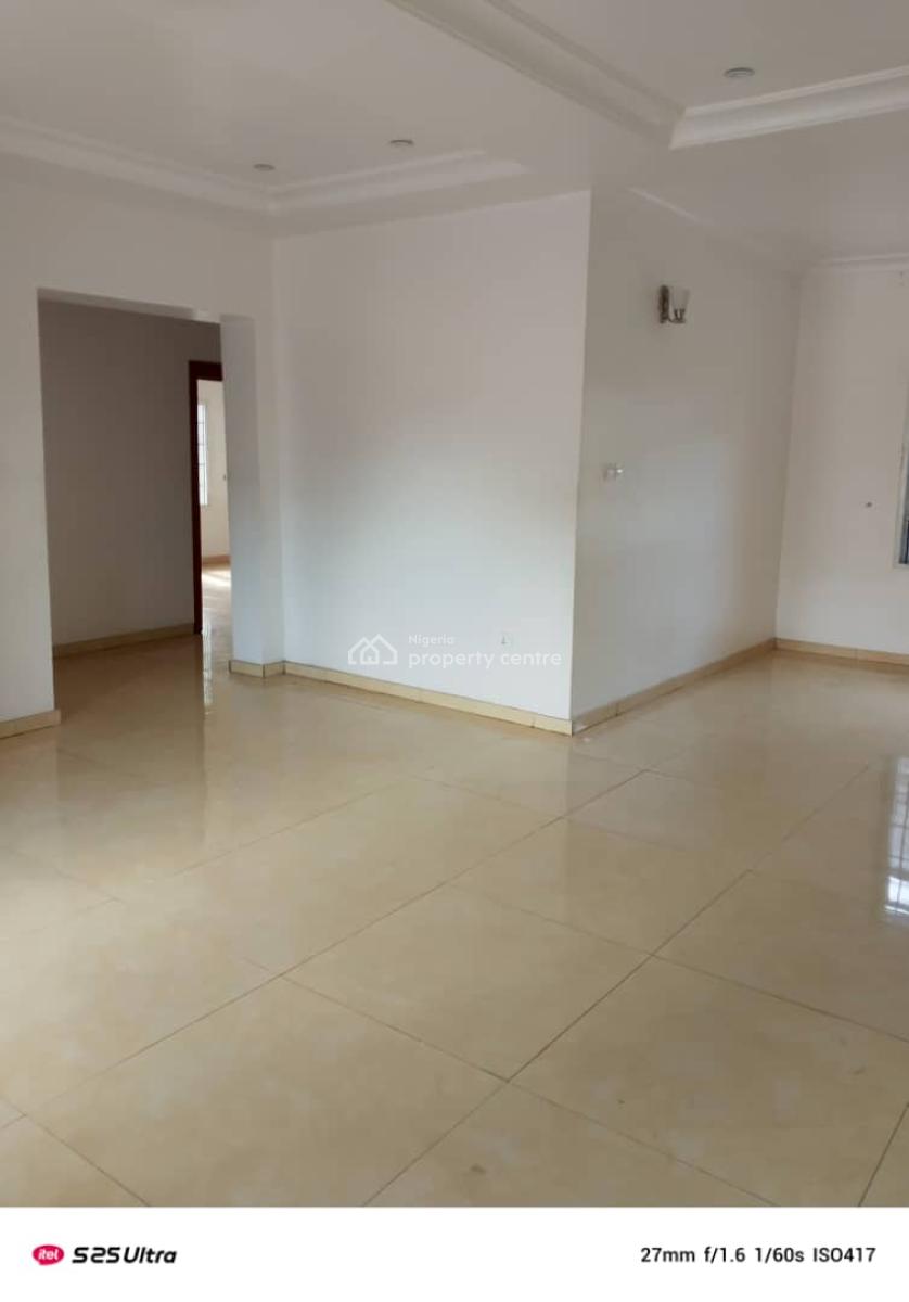 2 Bedroom Flat Upstairs, Ikota Villa Estate, Lekki, Lagos, Flat / Apartment for Rent