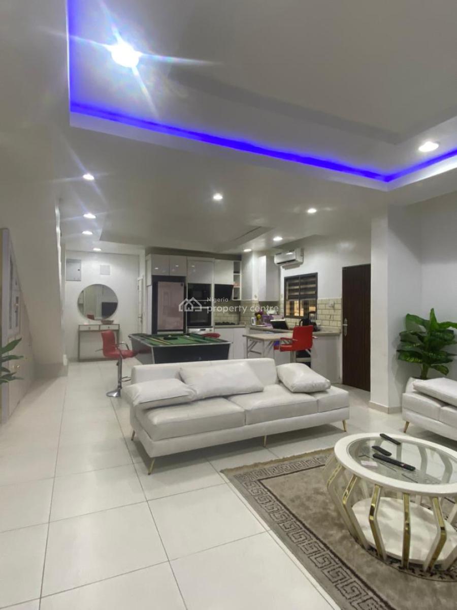 Luxurious 3 Bedroom Maisonette with Acs, Freedom Way, Lekki Phase 1, Lekki, Lagos, House for Rent