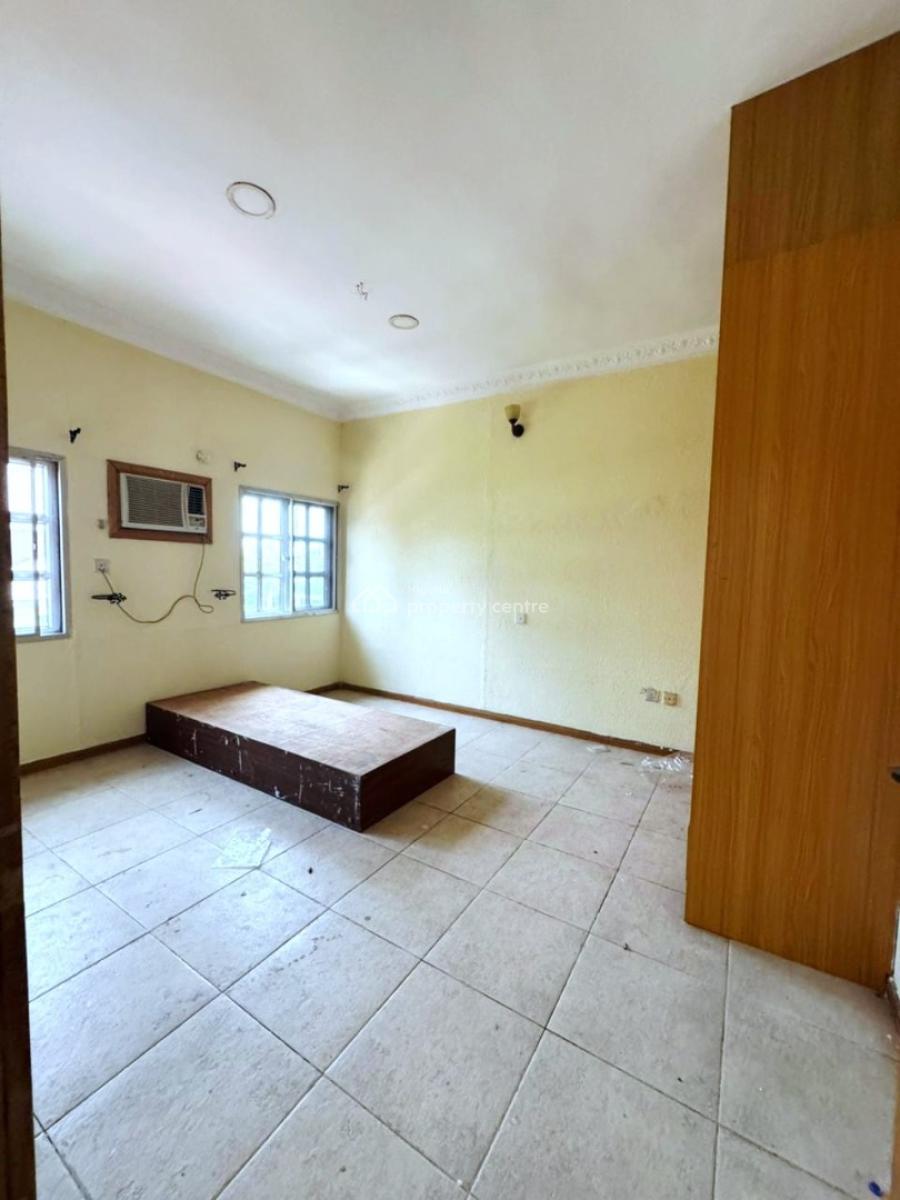 5-bedroom (all En-suite) Apartment, Lekki Phase 1, Lekki, Lagos, Flat / Apartment for Rent