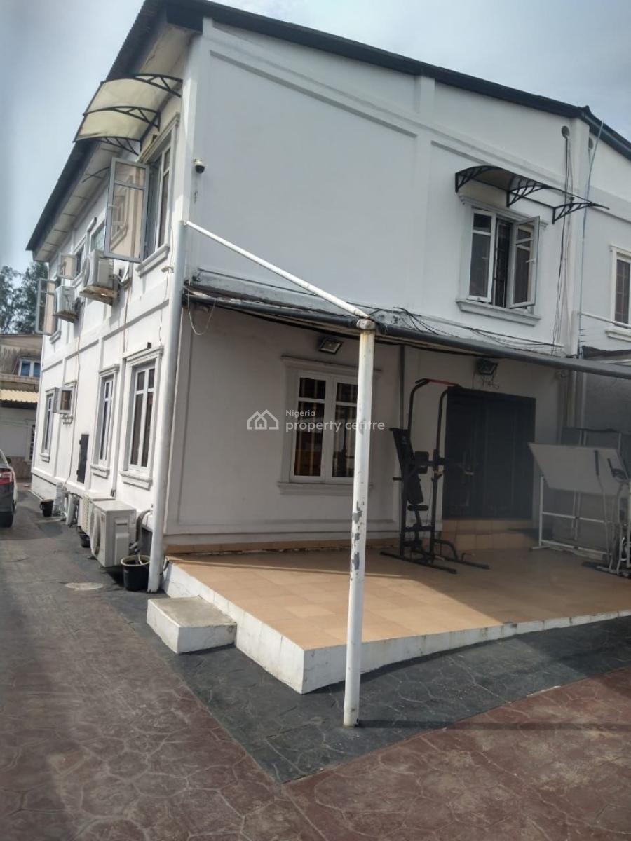Premium  4 Bedroom Semi-detached Duplex + 2 Bedroom Bq, Dolphin Estate, Ikoyi, Lagos, Semi-detached Duplex for Sale