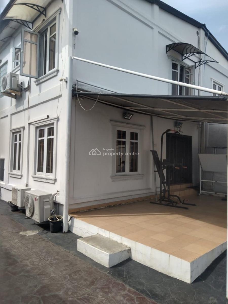 Premium  4 Bedroom Semi-detached Duplex + 2 Bedroom Bq, Dolphin Estate, Ikoyi, Lagos, Semi-detached Duplex for Sale