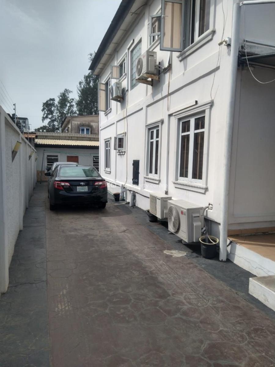 Premium  4 Bedroom Semi-detached Duplex + 2 Bedroom Bq, Dolphin Estate, Ikoyi, Lagos, Semi-detached Duplex for Sale