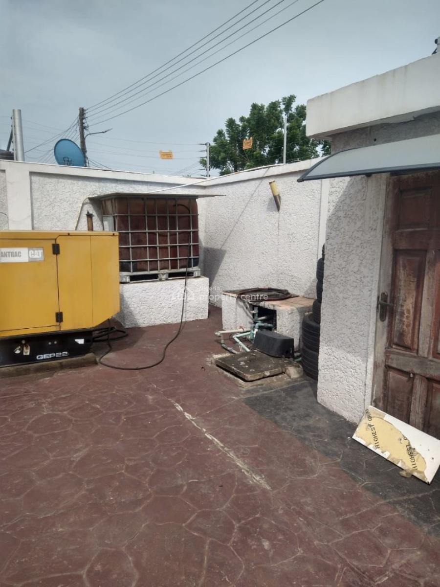 Premium  4 Bedroom Semi-detached Duplex + 2 Bedroom Bq, Dolphin Estate, Ikoyi, Lagos, Semi-detached Duplex for Sale