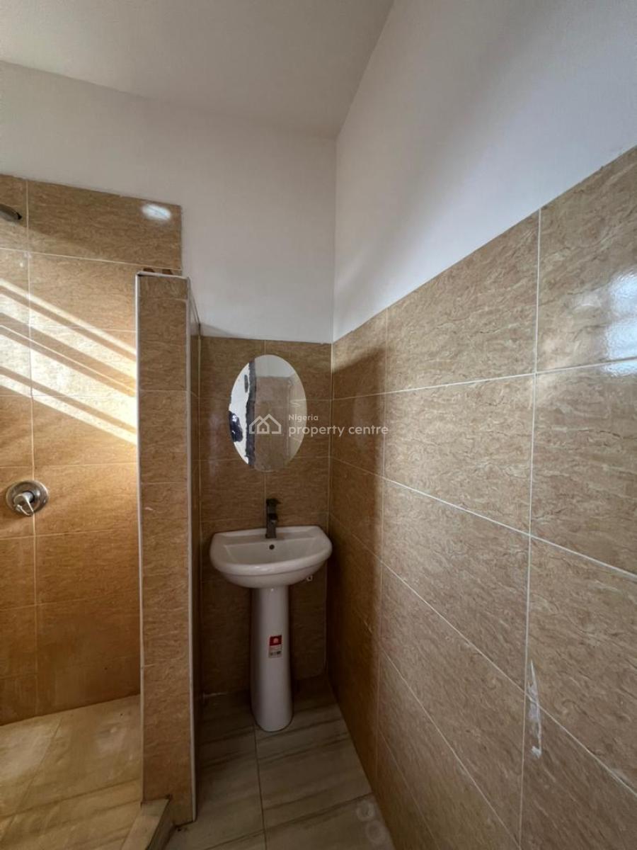 2 Bedroom Apartment, Ologolo, Lekki, Lagos, Flat / Apartment for Rent