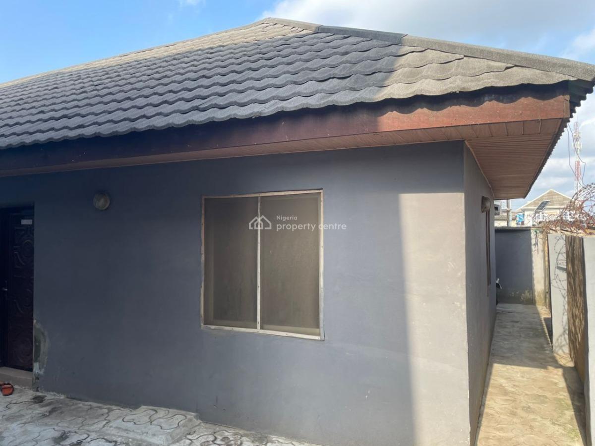 Block of Flats, Unity Estate, Egbeda, Alimosho, Lagos, House for Sale