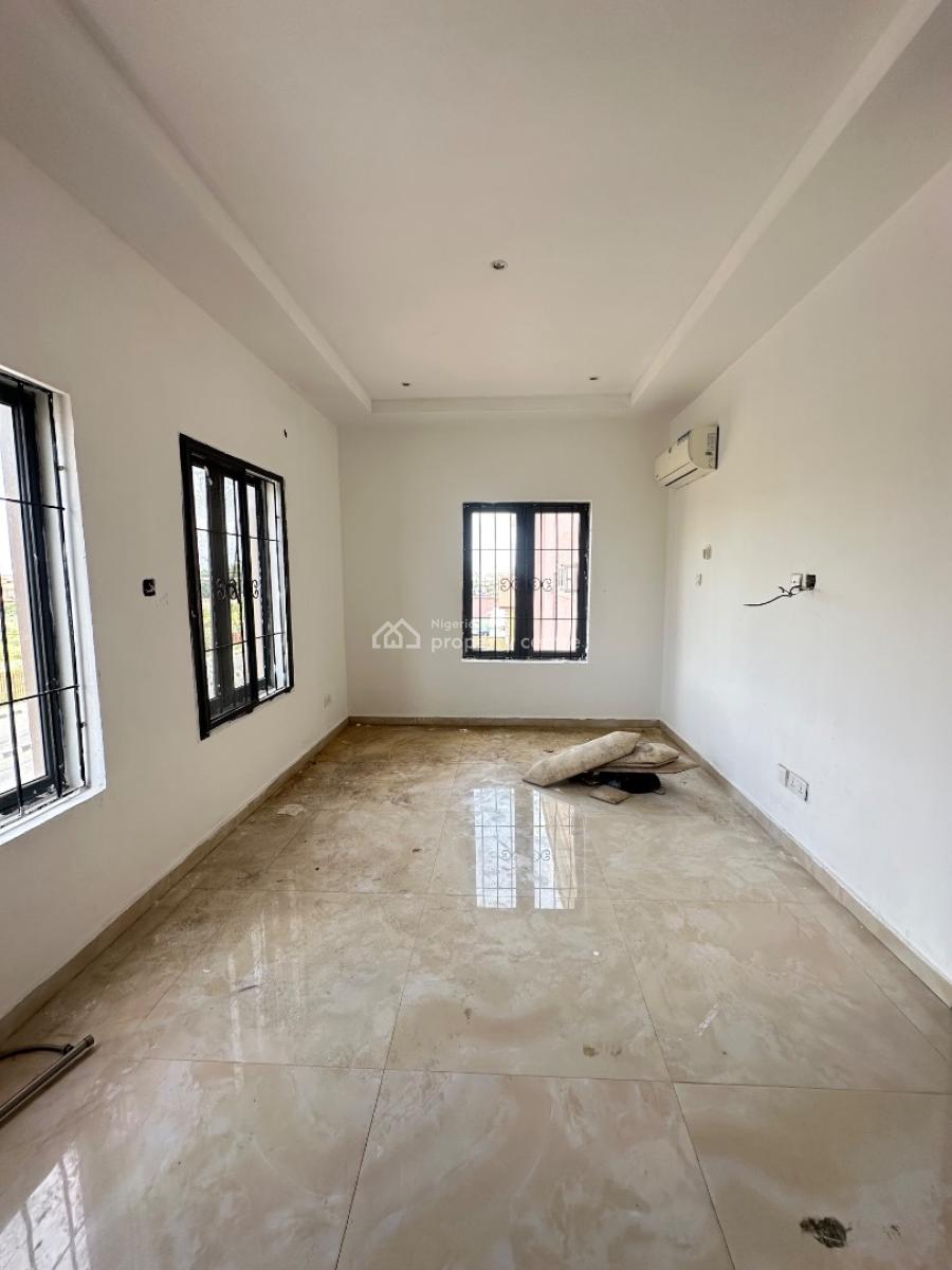 3 Bedroom Apartment, Lekki Phase 1, Lekki, Lagos, Flat / Apartment for Rent